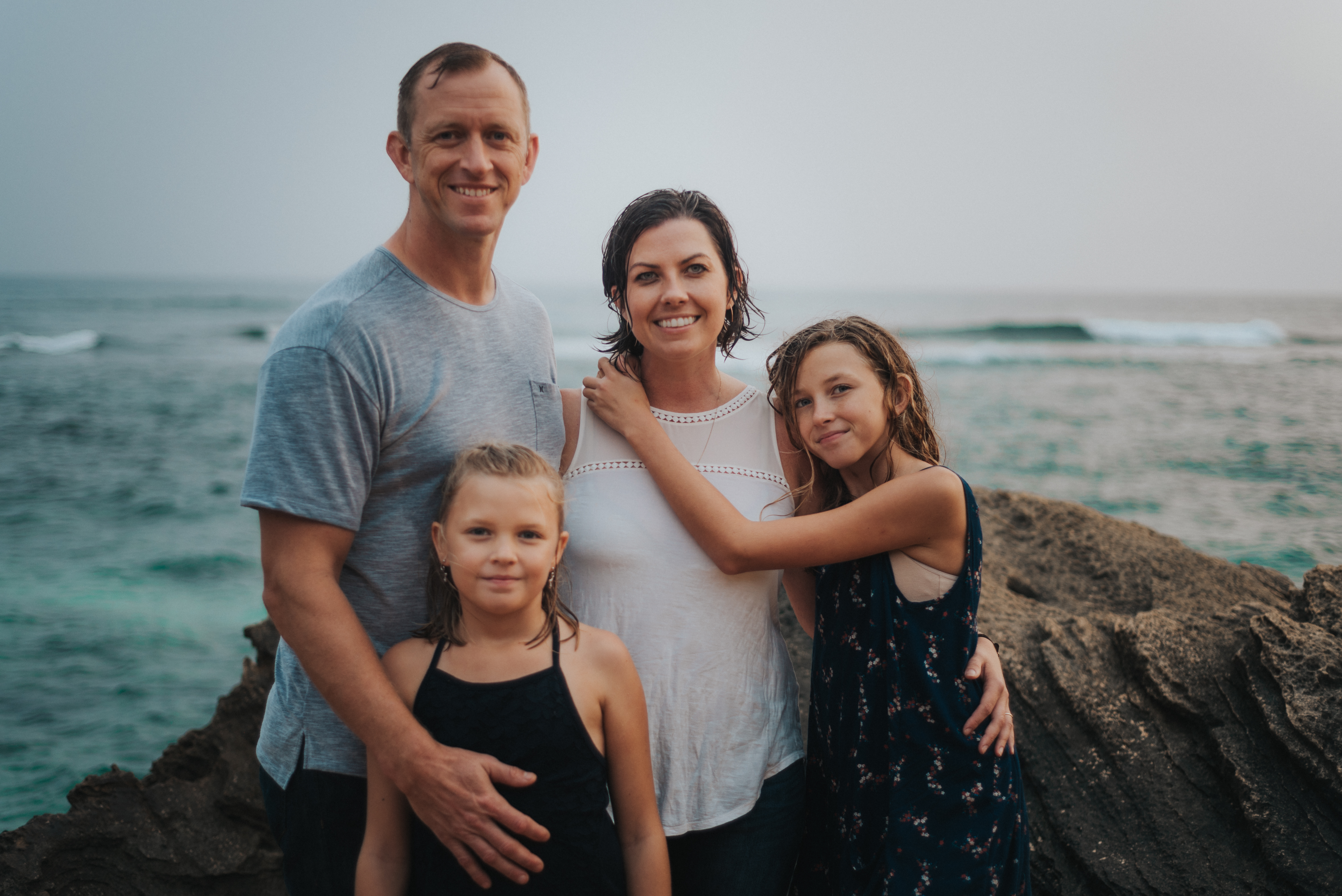 Lindsay + Levi + Family photos at Shipwreck Beach